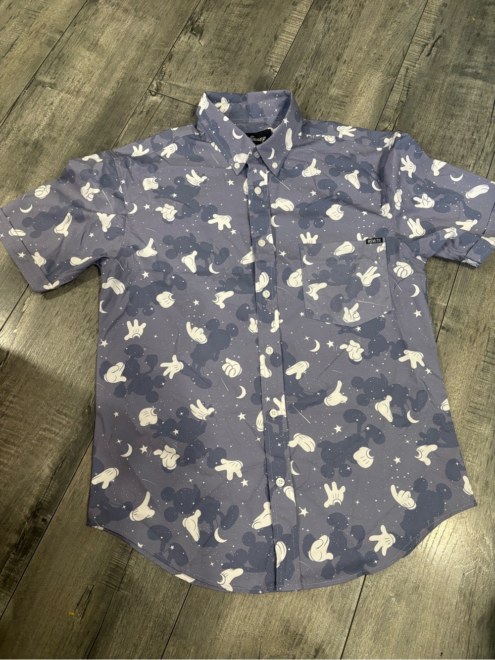 Disney 100 RSVLTS